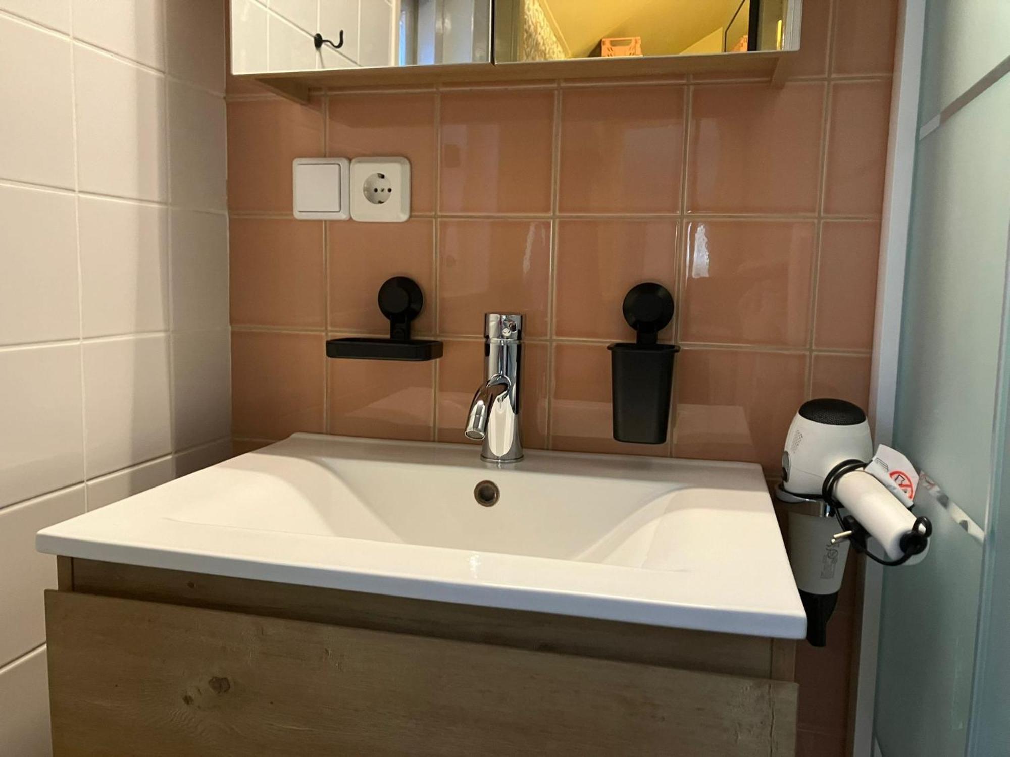 B En B Op Steendam, Tuinkamer Onder De Appelboom Экстерьер фото